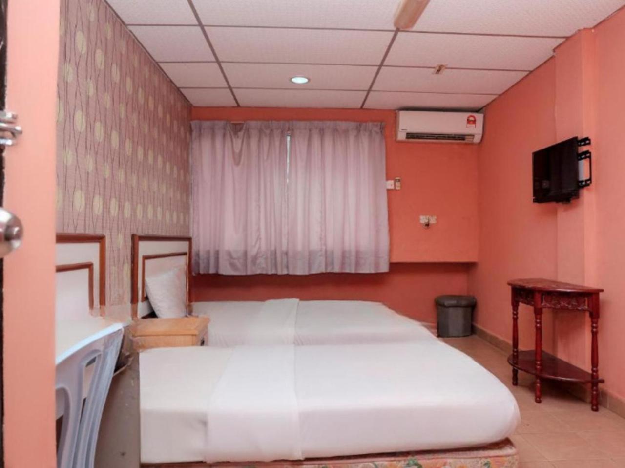 Hotel Tiara Chukai Zewnętrze zdjęcie