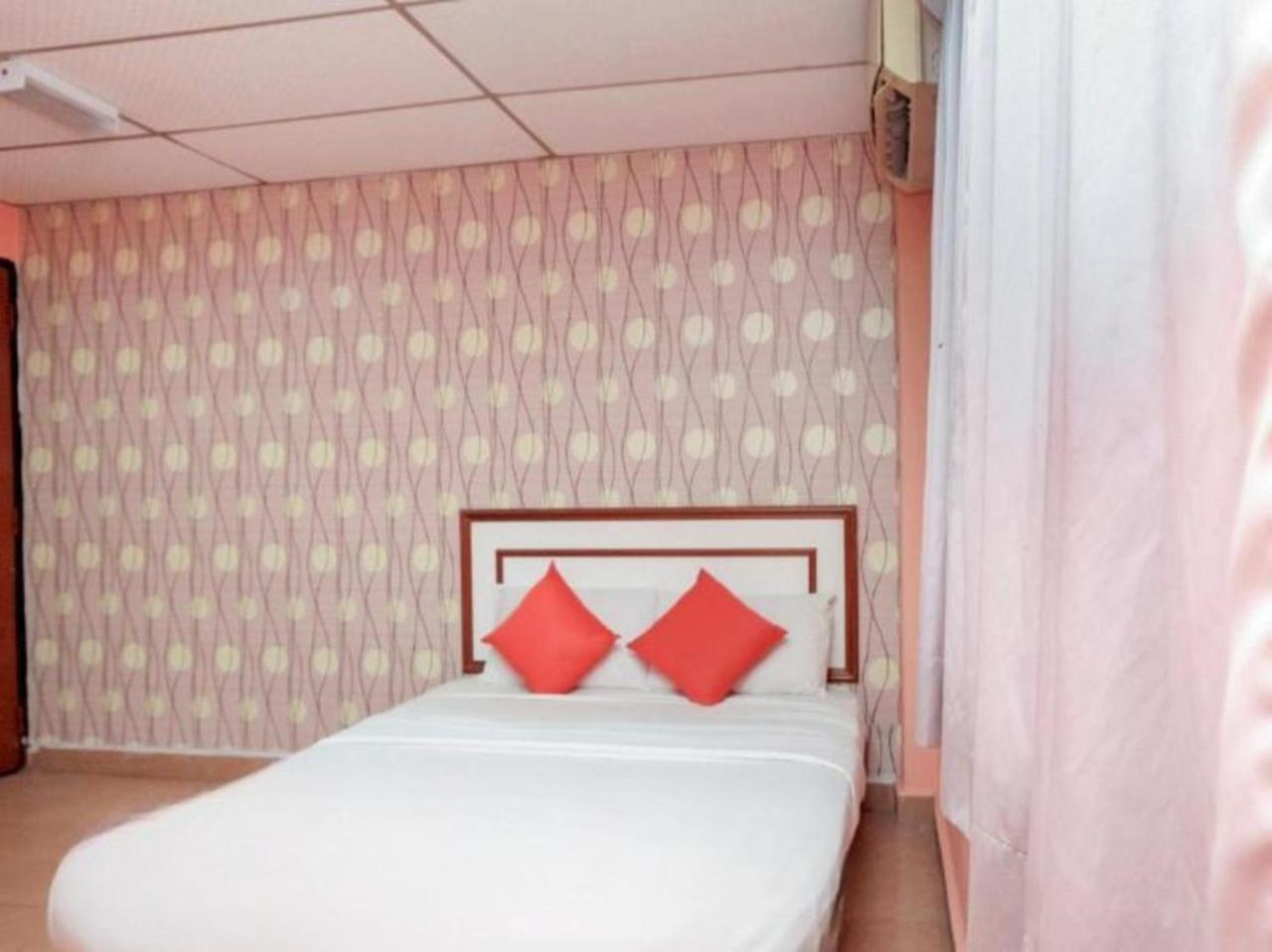 Hotel Tiara Chukai Zewnętrze zdjęcie